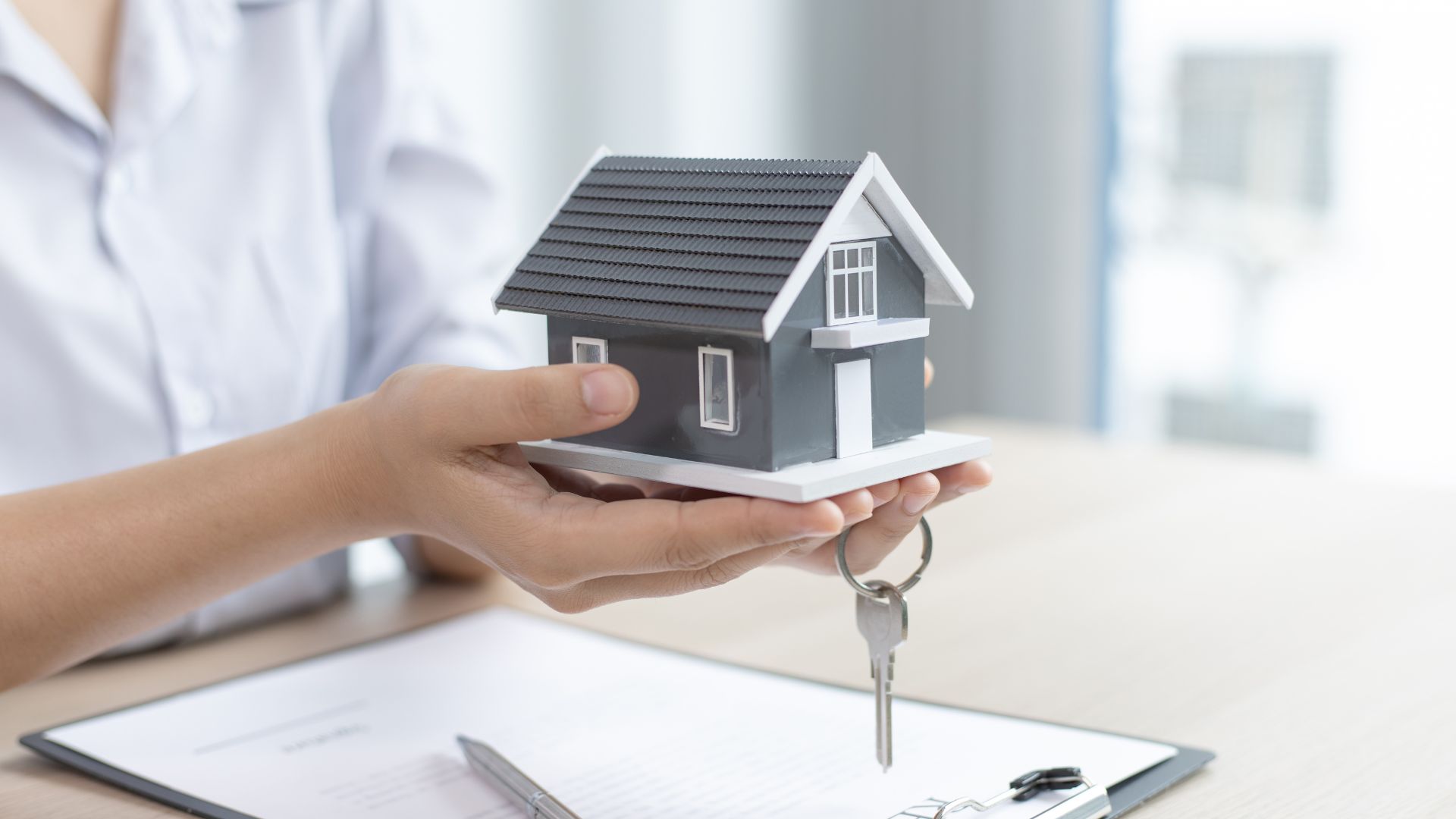 Législatives 2024 : l&rsquo;impact des propositions sur le marché immobilier français